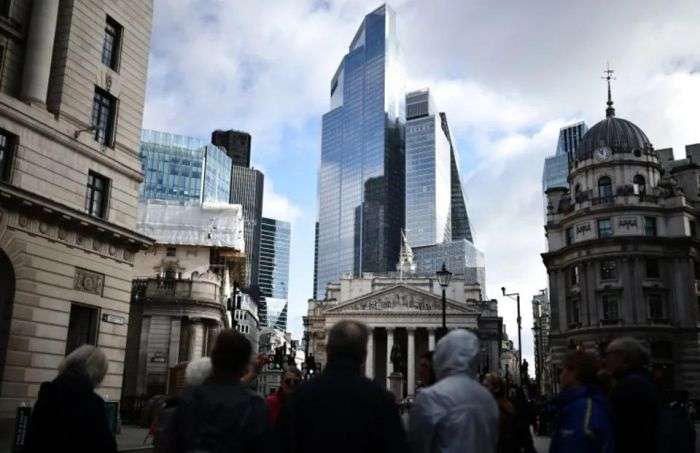 Will UK Inflation and £3 Trillion Debt Hit Labour Before Budget?